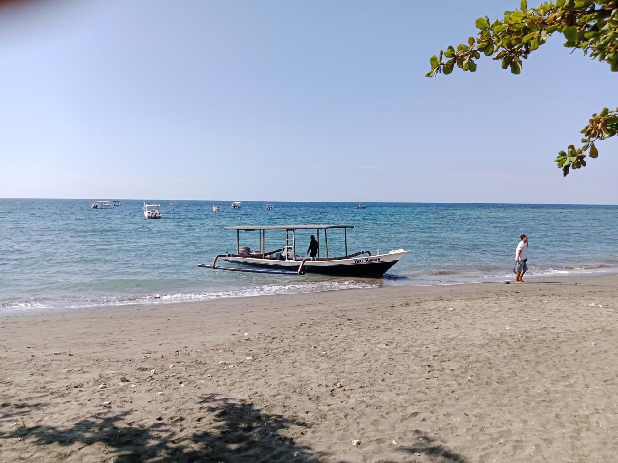 The Beach Bungalows & Turtle Sanctuary Pemuteran  Exterior photo